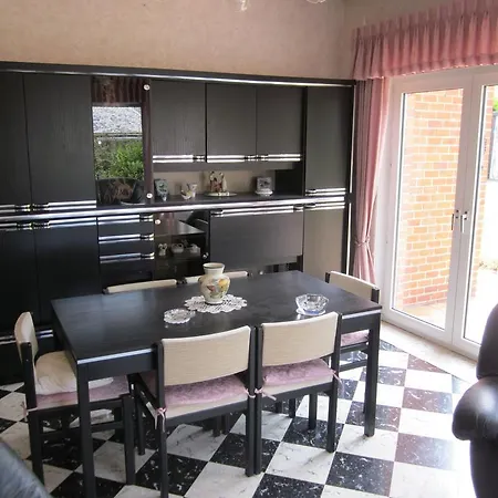 Le Mini Ferienhaus Rognac